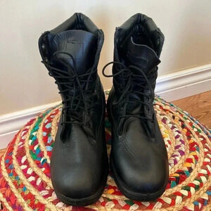 NWOT  Thorogood black leather boots